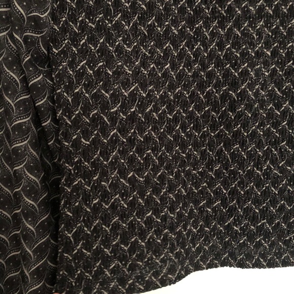 SOLD-Anthropologie top - Picture 5 of 6